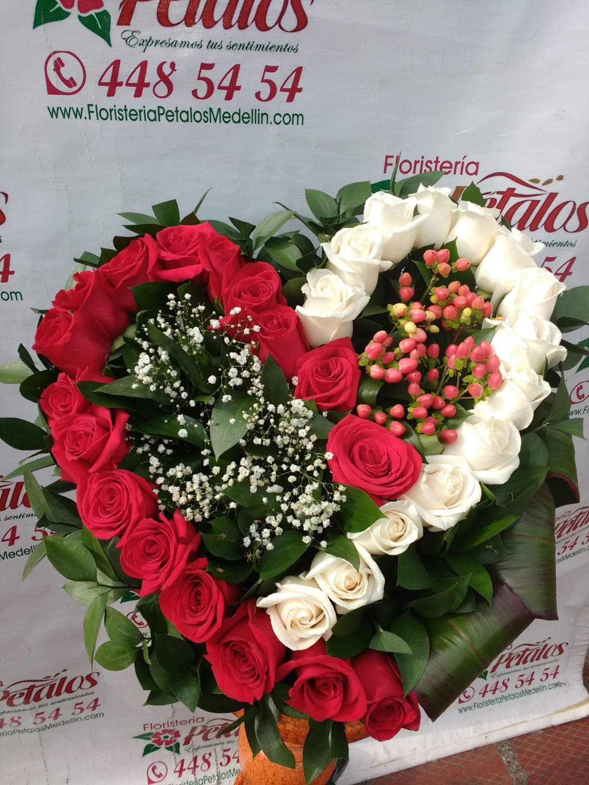 flores-floristeria-medellin-existen-muy-pocas-personas-geniales-que-dan-que-escuchan-flores-floristeria-medellin